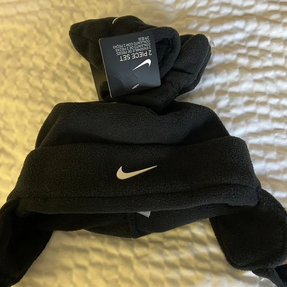 NEW!!! Nike Arctic Fleece Chin Strap Hat & Mitten Sets
